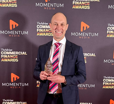 Celebrating Mortgage Advice Bureau Sydney’s SMSF Broker of the Year Award